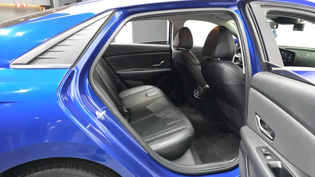 Hyundai Elantra (Avante)