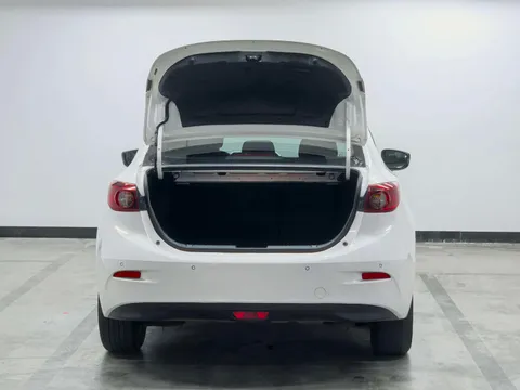 Mazda Mazda 3