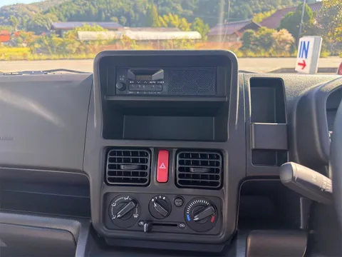 Nissan Clipper Truck