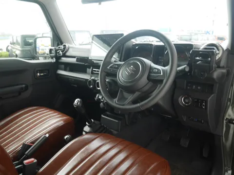 Suzuki Jimny Sierra
