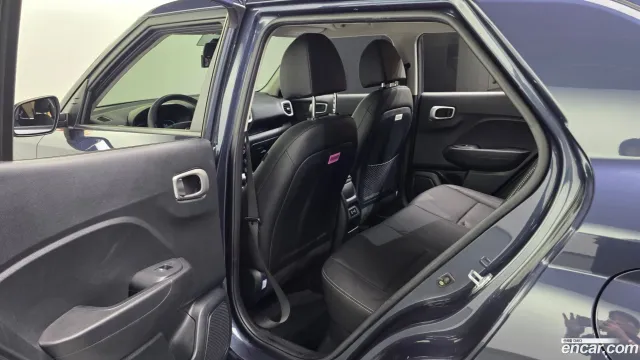 Hyundai Venue