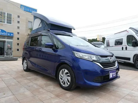 Honda Freed Plus