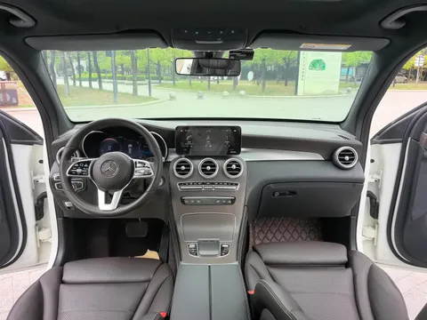 Mercedes-Benz Mercedes-Benz GLC
