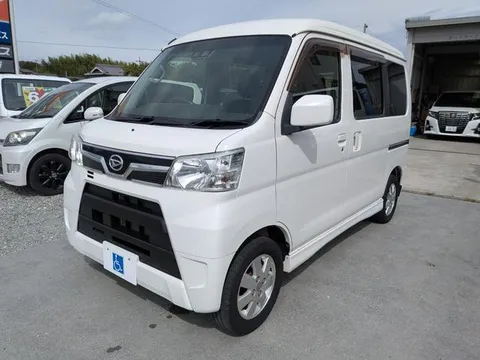 Daihatsu Atrai Wagon