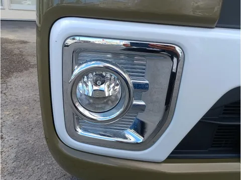 Toyota Pixis Mega