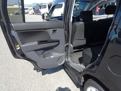 Suzuki Wagon R Stingray
