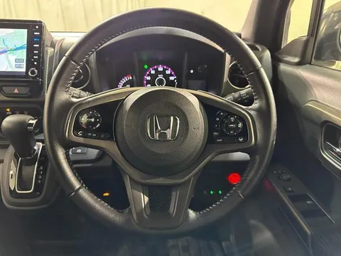 Honda N-WGN Custom