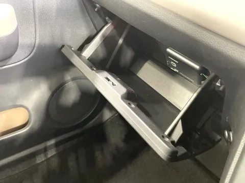 Daihatsu Mira Tocot