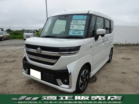 Suzuki Spacia Custom