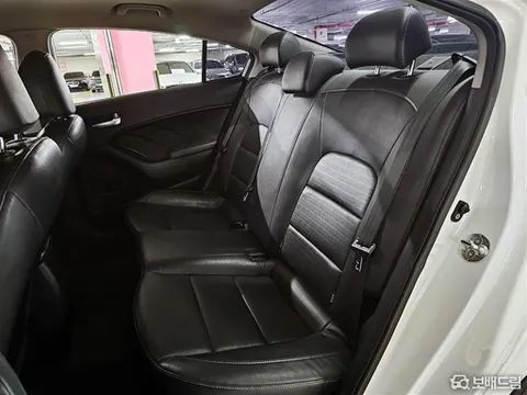 Kia Cerato (K3)