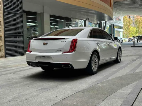 Cadillac XTS