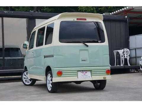 Daihatsu Atrai Wagon