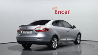 Renault SM3