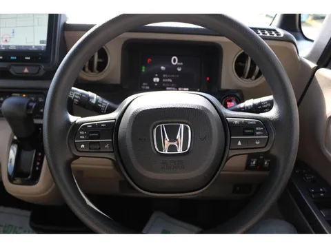 Honda N-BOX Joy
