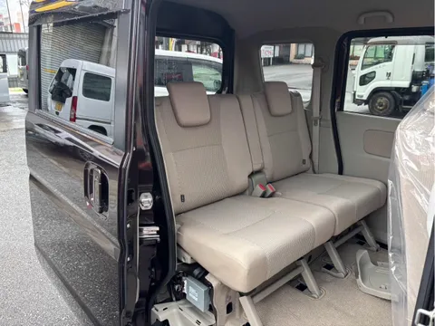 Nissan Clipper Rio