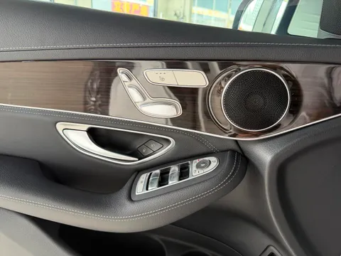 Mercedes-Benz Mercedes-Benz GLC