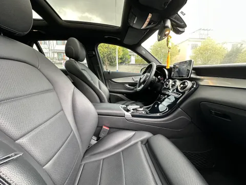 Mercedes-Benz Mercedes-Benz GLC