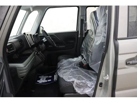 Suzuki Spacia Gear