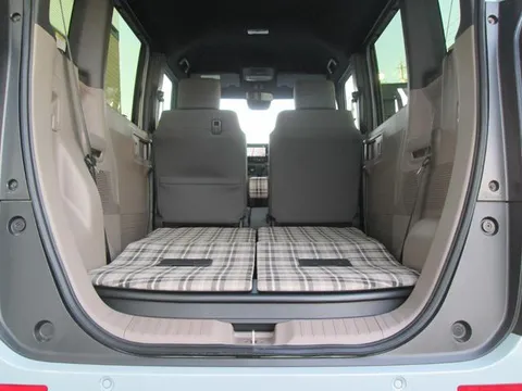 Honda N-BOX Joy