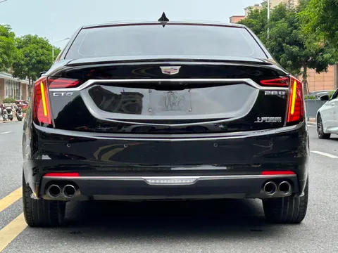 Cadillac CT6