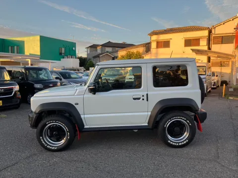 Suzuki Jimny Sierra