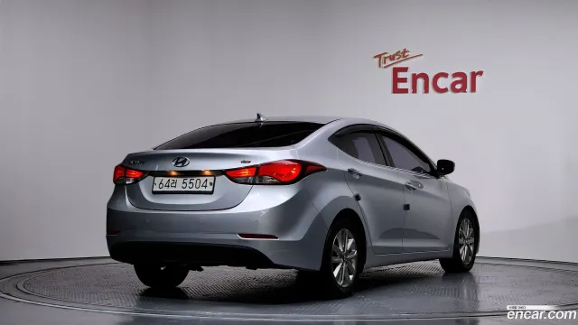 Hyundai Elantra (Avante)