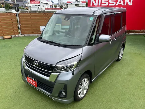 Nissan Dayz Roox