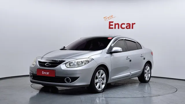 Renault SM3