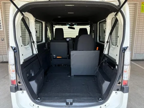 Honda N-VAN Plus Style