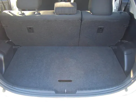 Toyota Yaris (Vitz)