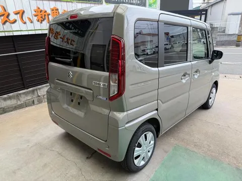 Suzuki Spacia