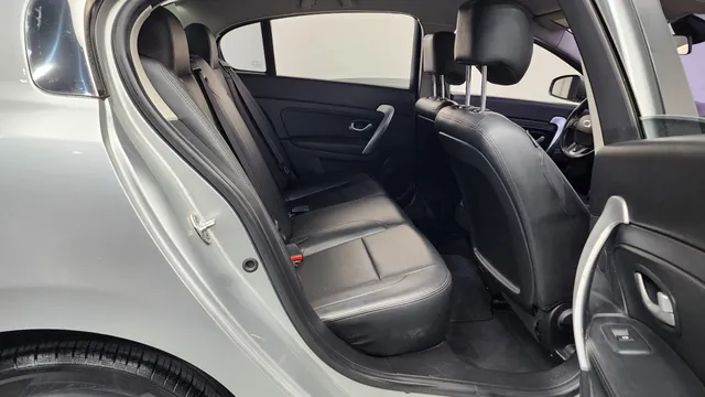 Renault SM5