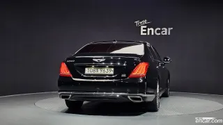 Genesis G90 (EQ900)