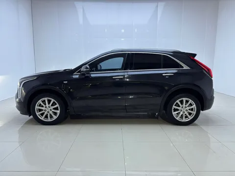 Cadillac XT4