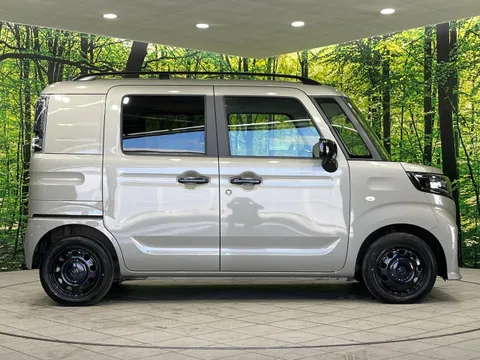 Suzuki Spacia Base
