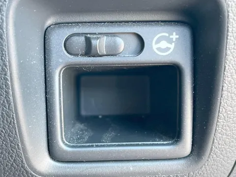 Honda N-BOX Slash
