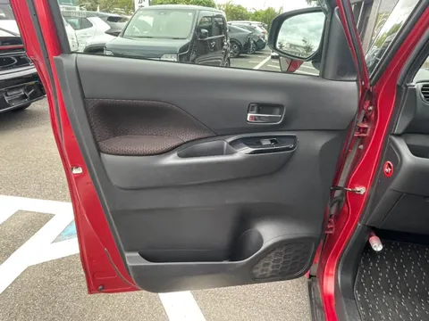 Mitsubishi eK X Space