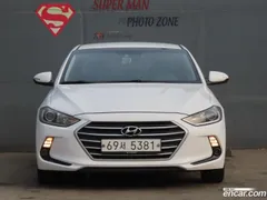 Hyundai Elantra (Avante)