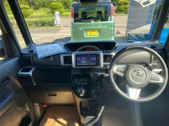 Toyota Pixis Mega