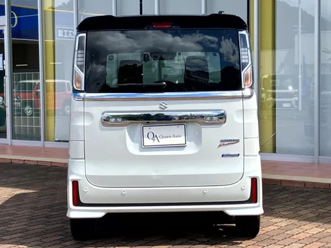 Suzuki Spacia Custom