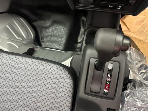 Suzuki Carry Track