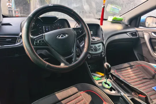 Chery Arrizo 5