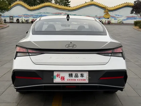 Hyundai Elantra (Avante)