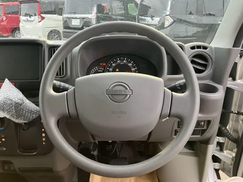 Nissan Clipper
