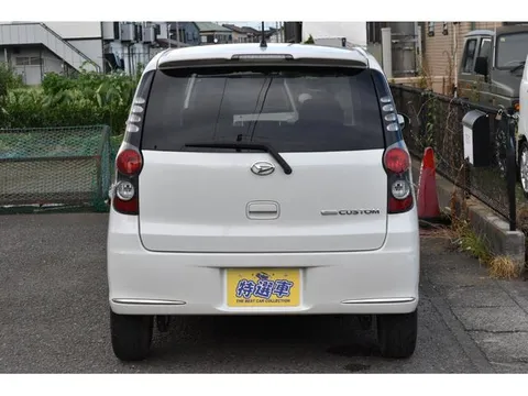 Daihatsu Mira Custom
