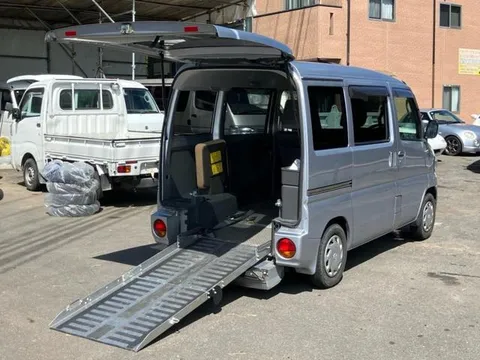 Mitsubishi Minicab Van