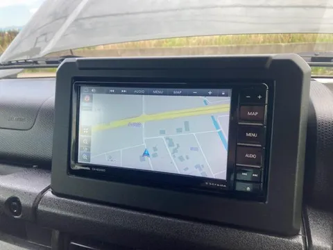 Suzuki Jimny Sierra