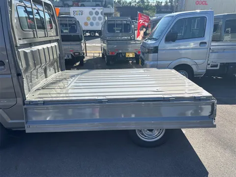 Nissan Clipper Truck