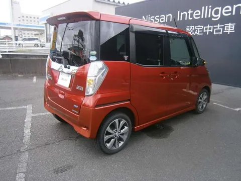 Nissan Dayz Roox