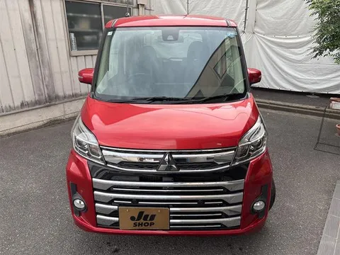 Mitsubishi eK Space Custom